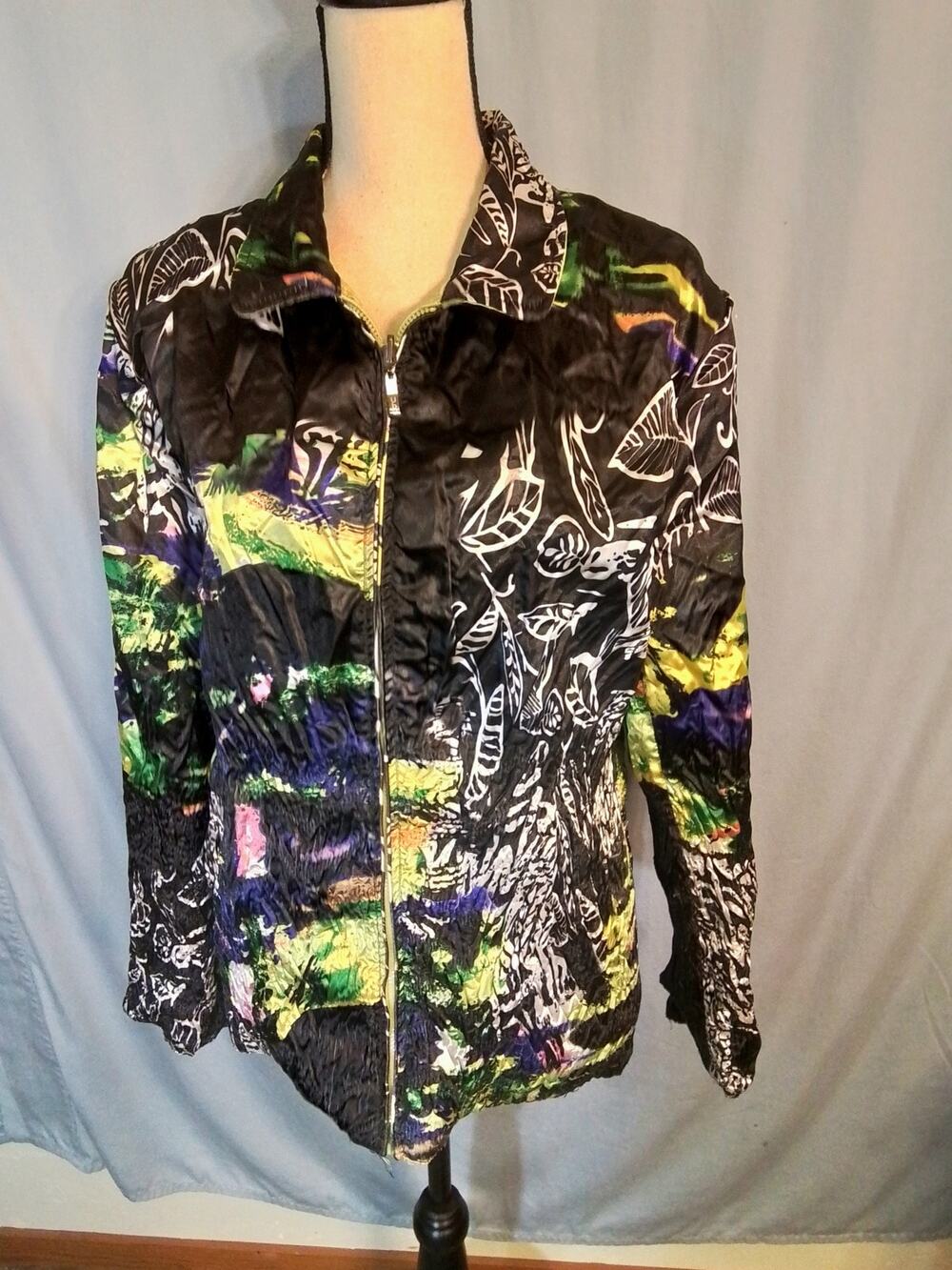UBU green / black reversible jacket